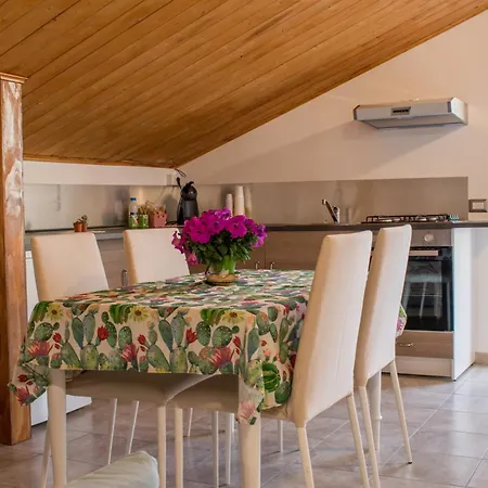 Casa Genisi Guest house